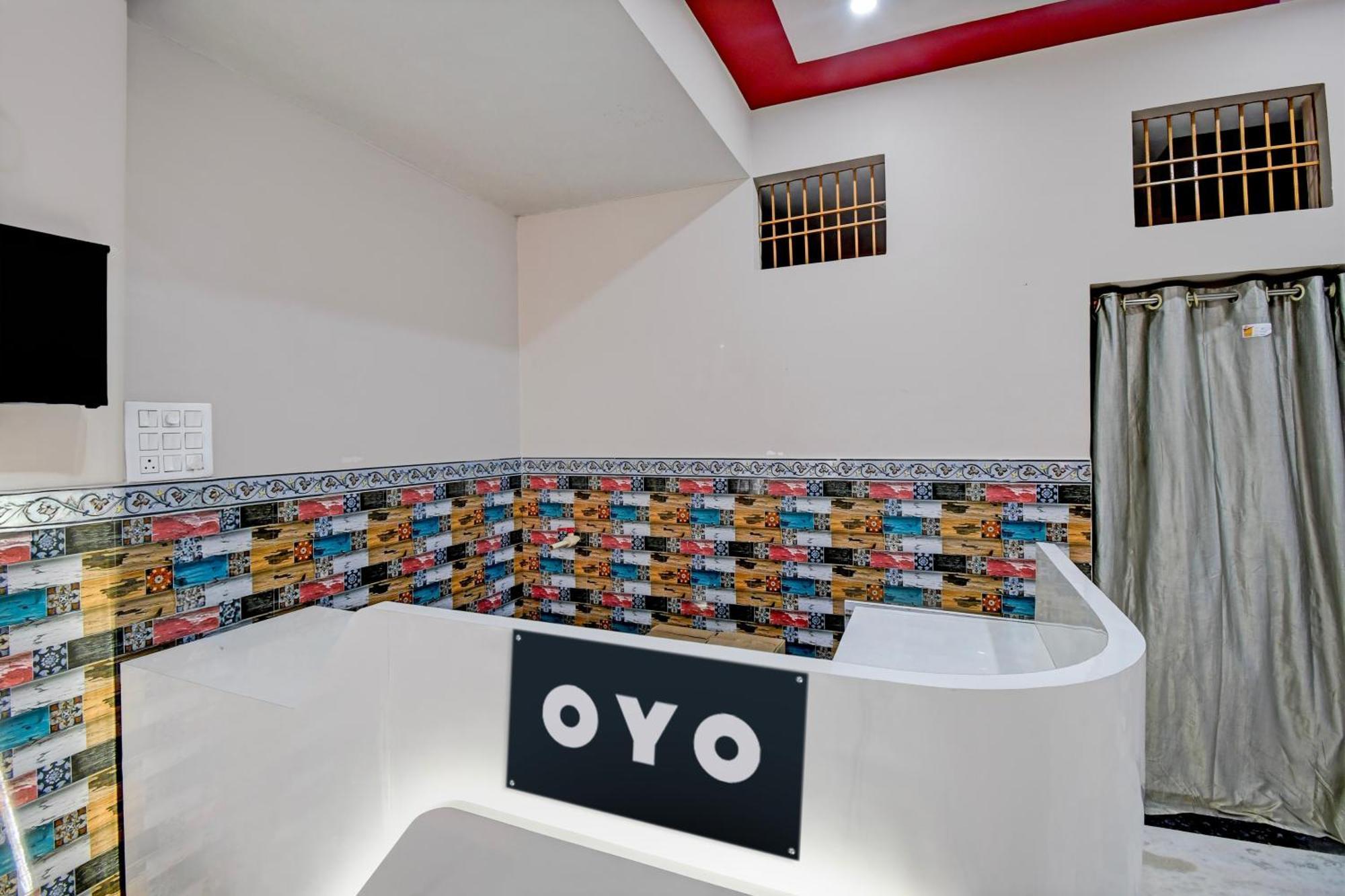 Hotel O The Lavish Landmark Dānāpur エクステリア 写真